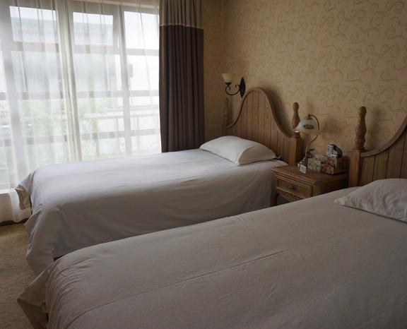 瑗挎箹鐗硅壊閰掑簵鎺ㄨ崘,瑗挎箹鍛ㄨ竟鐗硅壊閰掑簵