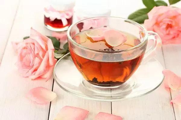 注意了这四类人不宜喝茶,这6种情况下不建议喝茶