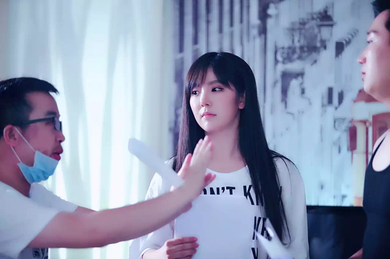 正宗好鱼头：你喜欢《屌丝男士》？好巧，是我写的