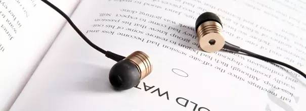 耳机第二次进水了怎么办,airpods耳机充电盒进水后如何处理