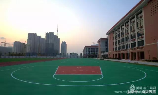 汕头金中学校的环境,汕头金中海湾校区环境