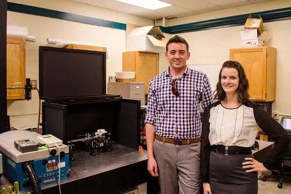 美国科学家将激光和超声波技术相结合，让激光医疗更安全！