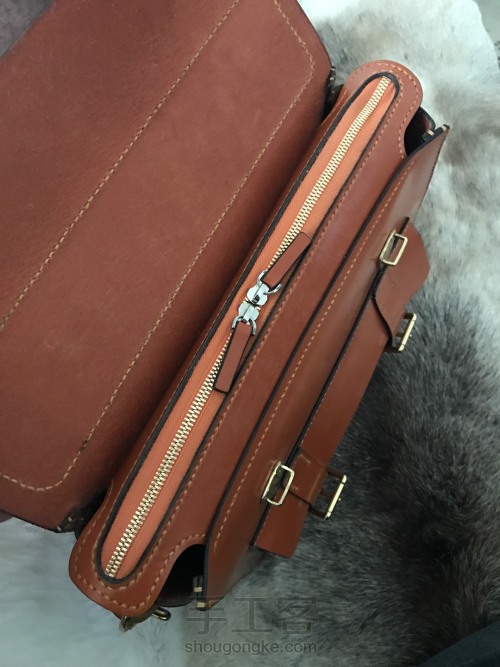 自己动手来做一个高大上的杜勒斯风格公文包吧