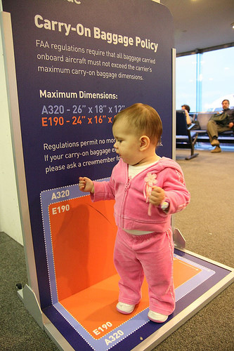 乘坐飞机知识分享,乘坐国外的飞机需要注意什么