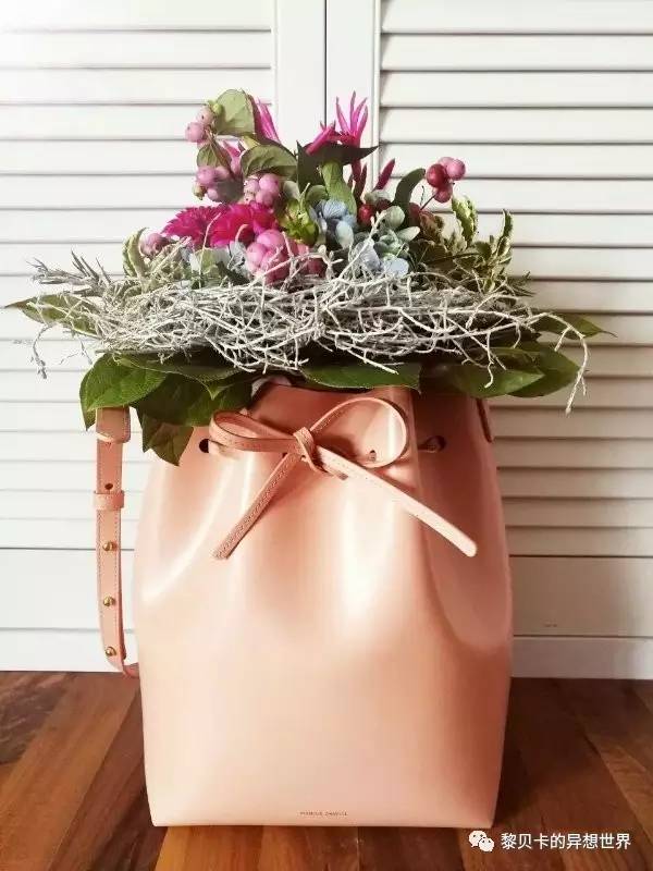 不想出门一出门就烦,不想出去但一出去就很嗨