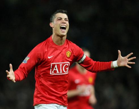 c罗边锋还是中锋,c罗到底是前锋还是中锋还是中场