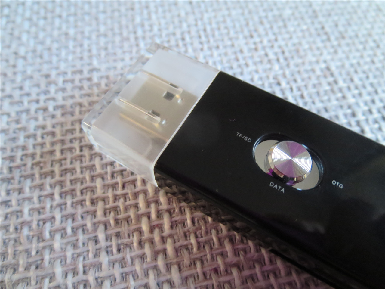 绿联usb-c多功能读卡器测评,绿联usb3.0多功能读卡器有多少个g