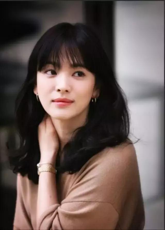 一济南姑娘,自从换了这个发型,前男友就约她吃饭了!