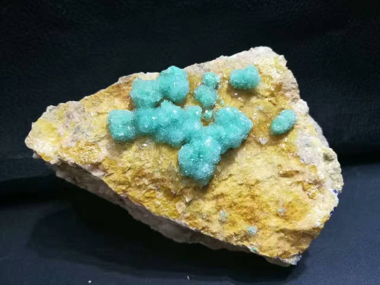 玛瑙原石的鉴别方法,玛瑙原石介绍及其鉴定方法