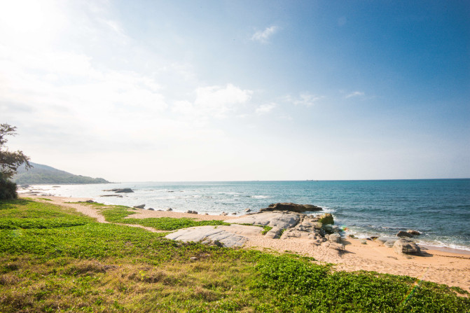 蓝天白云,椰风海韵,去三亚散散心吧