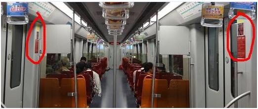 被地铁站门闸夹了痛吗,地铁被门夹到会怎样