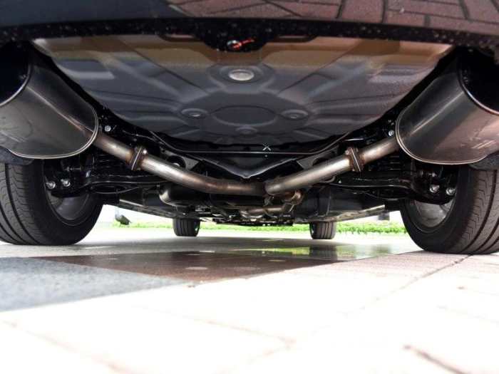 众泰Z700值得购买吗？今天就来说说这款车