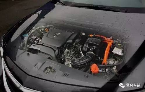 仪表盘油表亮灯还能跑多少公里,仪表盘显示油表后还能跑多远