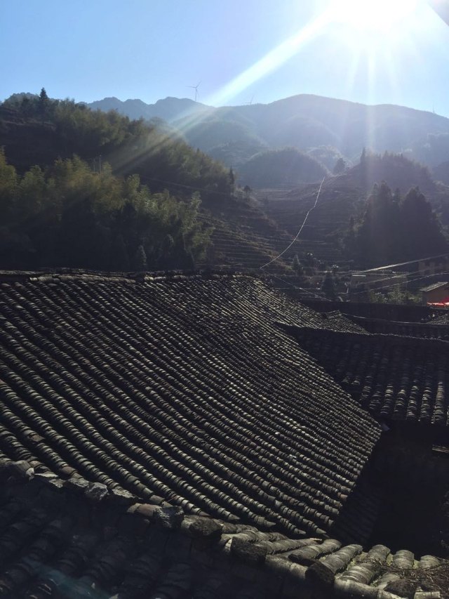 远山如黛原诗,远山如黛什么意思