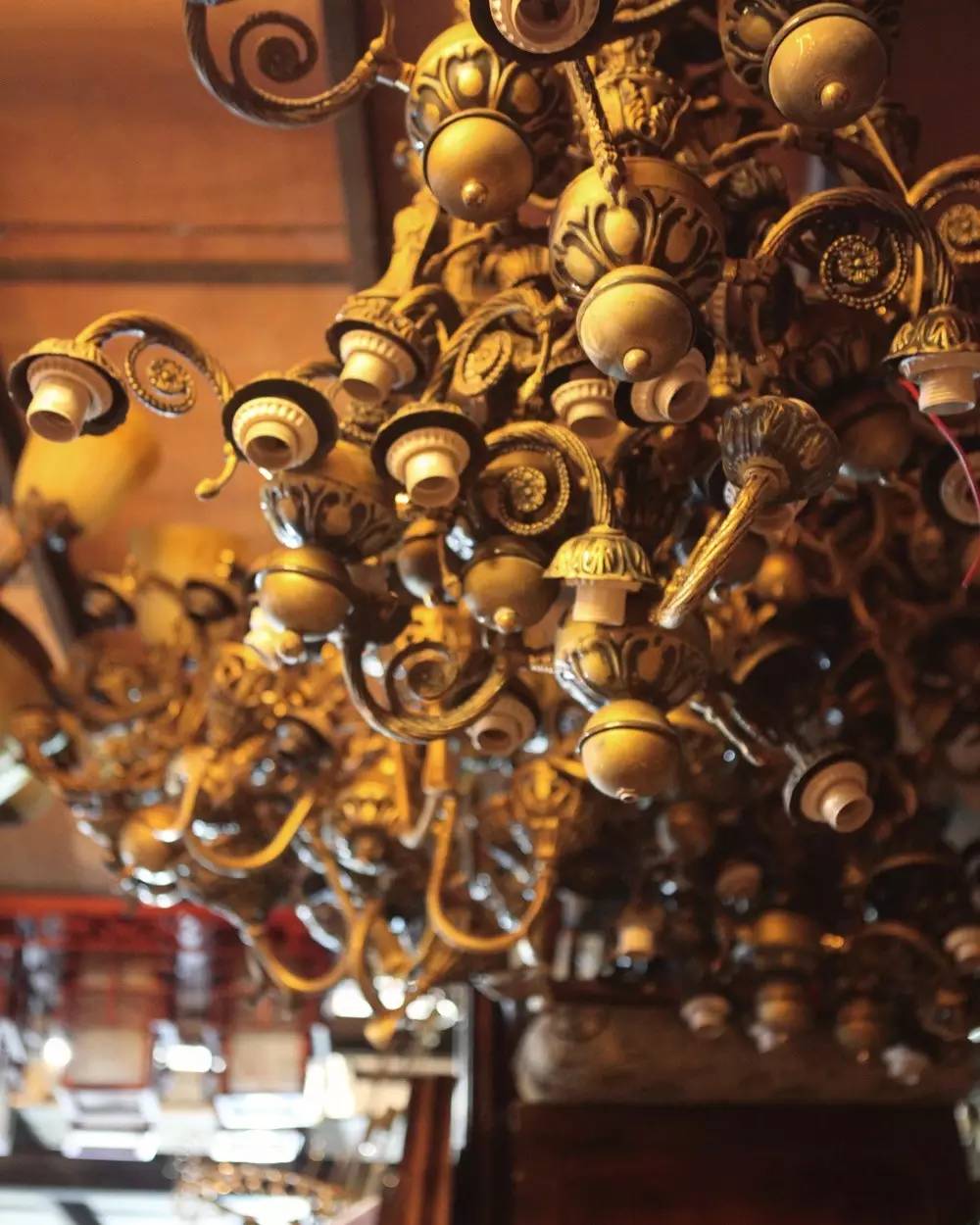 成都连环画小人书专卖店,成都老家具批发市场在哪里