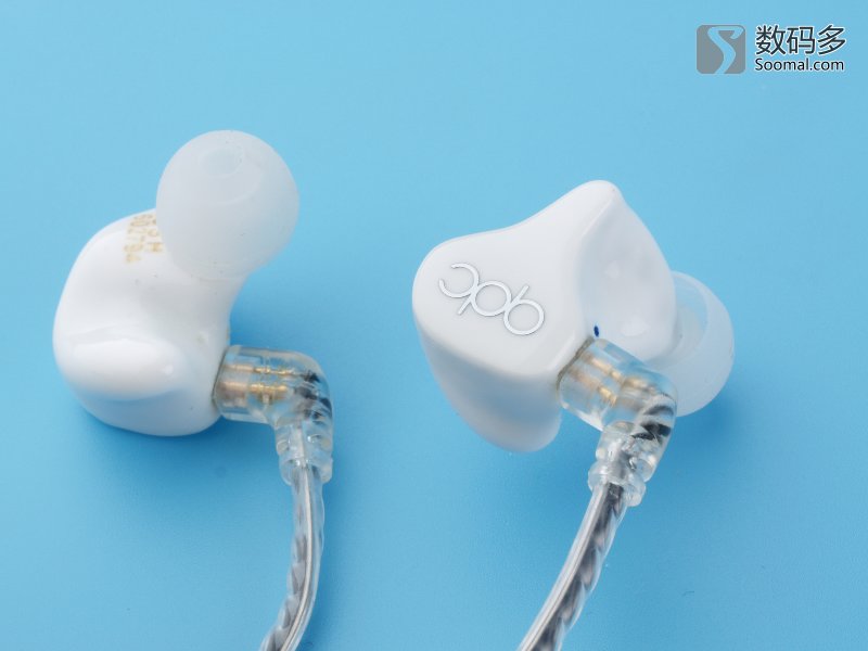 qdcv3变色龙耳机测评 (qcy入耳式蓝牙耳机测评推荐)