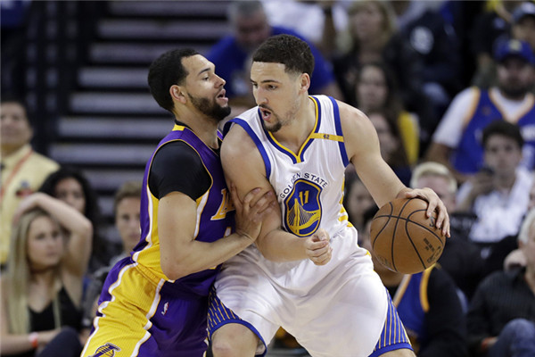 上火毒奶站:KD不在信追梦