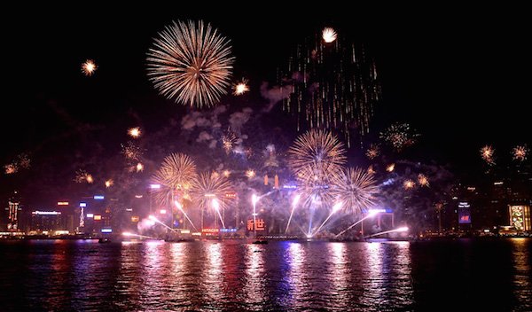 香港过年吃年糕,香港舞龙舞狮活动