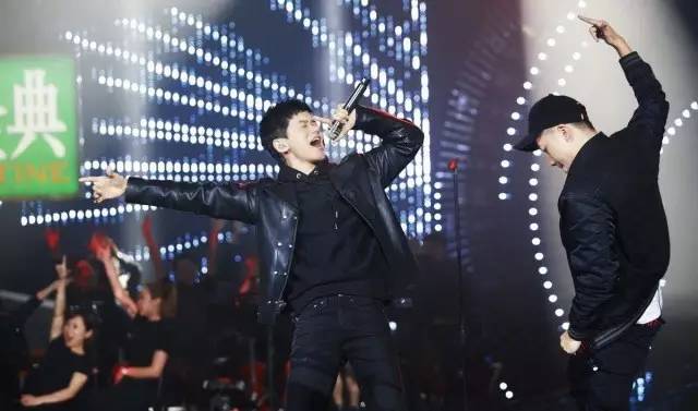 最火的十大摇滚歌曲,摇滚十首经典歌曲