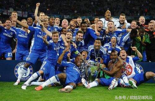 伴随最后一位功勋离去，他们早已从强队变为豪门！