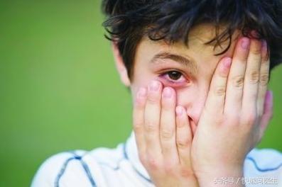 白眼球发黄怎么回事结膜炎,结膜炎白眼球为什么越来越红