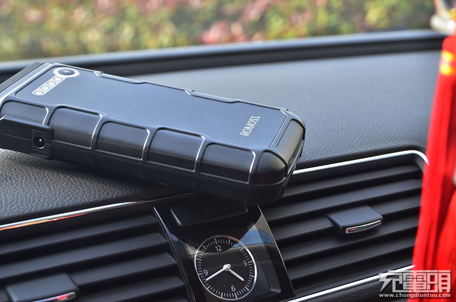 黑匣子什么时候启动,黑匣子只能坠海才能启动吗