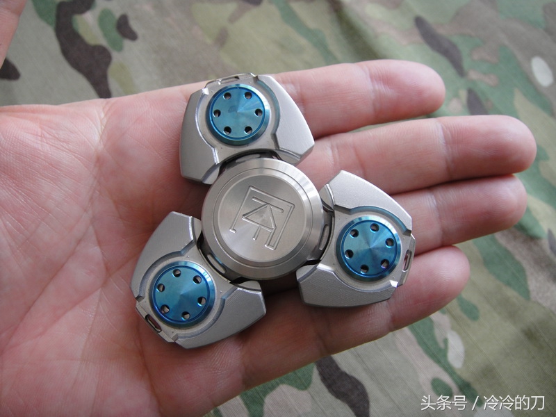 指尖陀螺轻便精致推荐,spin指尖陀螺