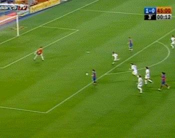 染血绝杀皇马达成500球里程碑，他强任他强巴萨有梅球王！