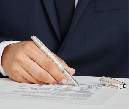 万宝路和万宝龙钢笔哪个好,万宝龙与勃朗钢笔