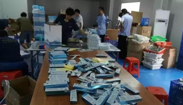 扒一扒那些年吃过的零食,扒一扒那些年用过的护肤品