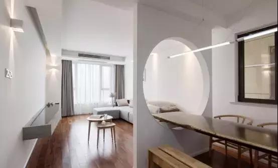 客厅顶有异形横梁怎么办,房子有横梁怎么化解