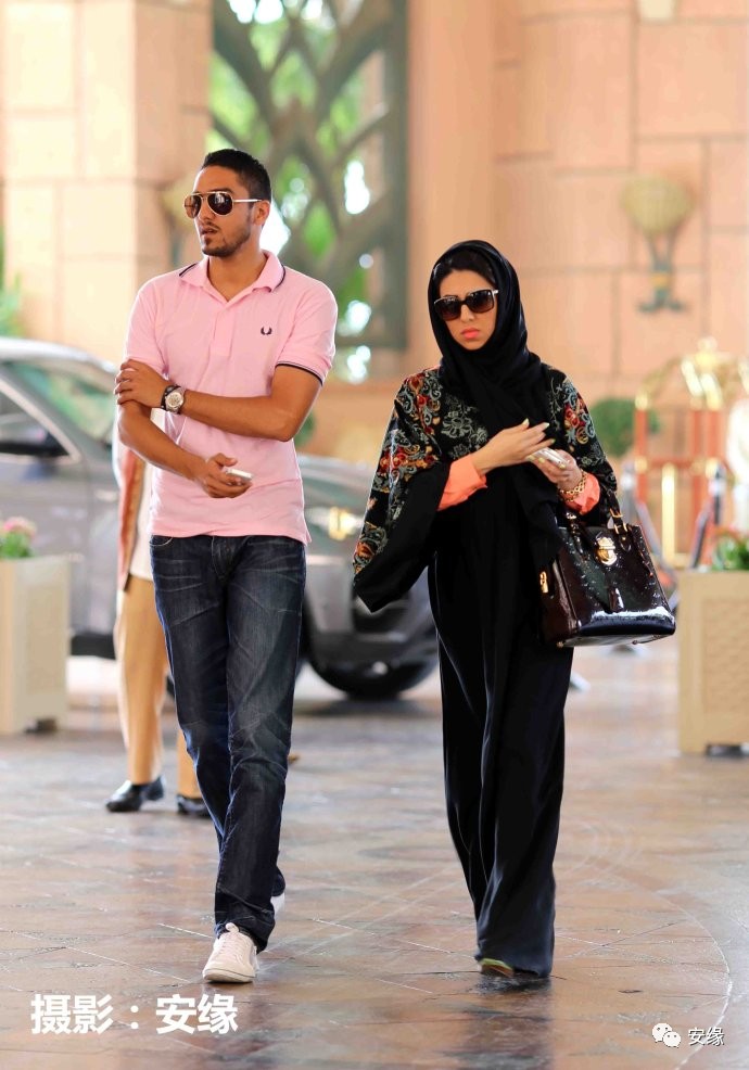 迪拜有钱人家里的豪宅,迪拜有钱人豪宅