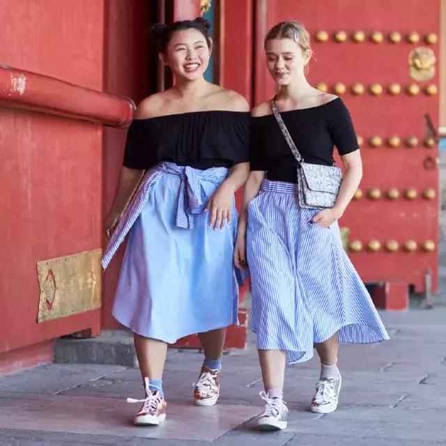 除了hm哪个店衣服又好看又便宜,最近zara比较火的衣服