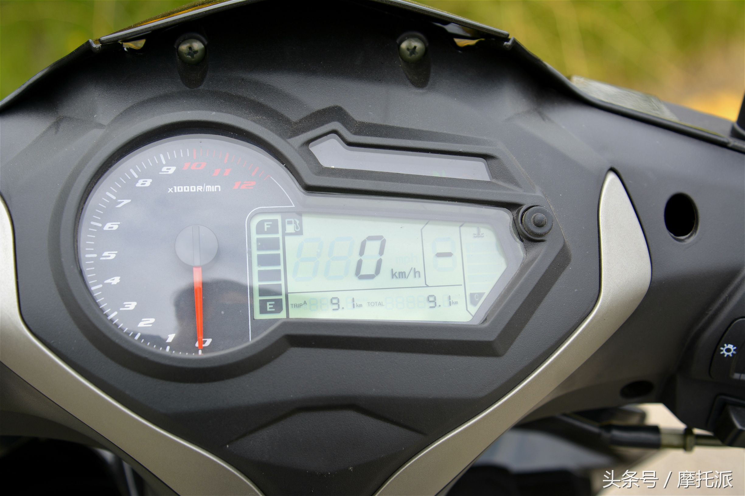 贝纳利2019款rfs150i,贝纳利rfs150i测评