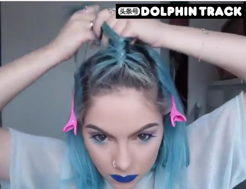 法式珍珠发带短发编发教程,适合中短发的编发ins