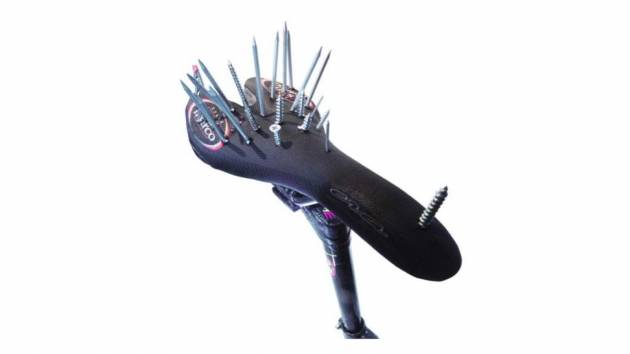 骑自行车屁股痛怎么按摩,怎么缓解骑山地车屁股疼