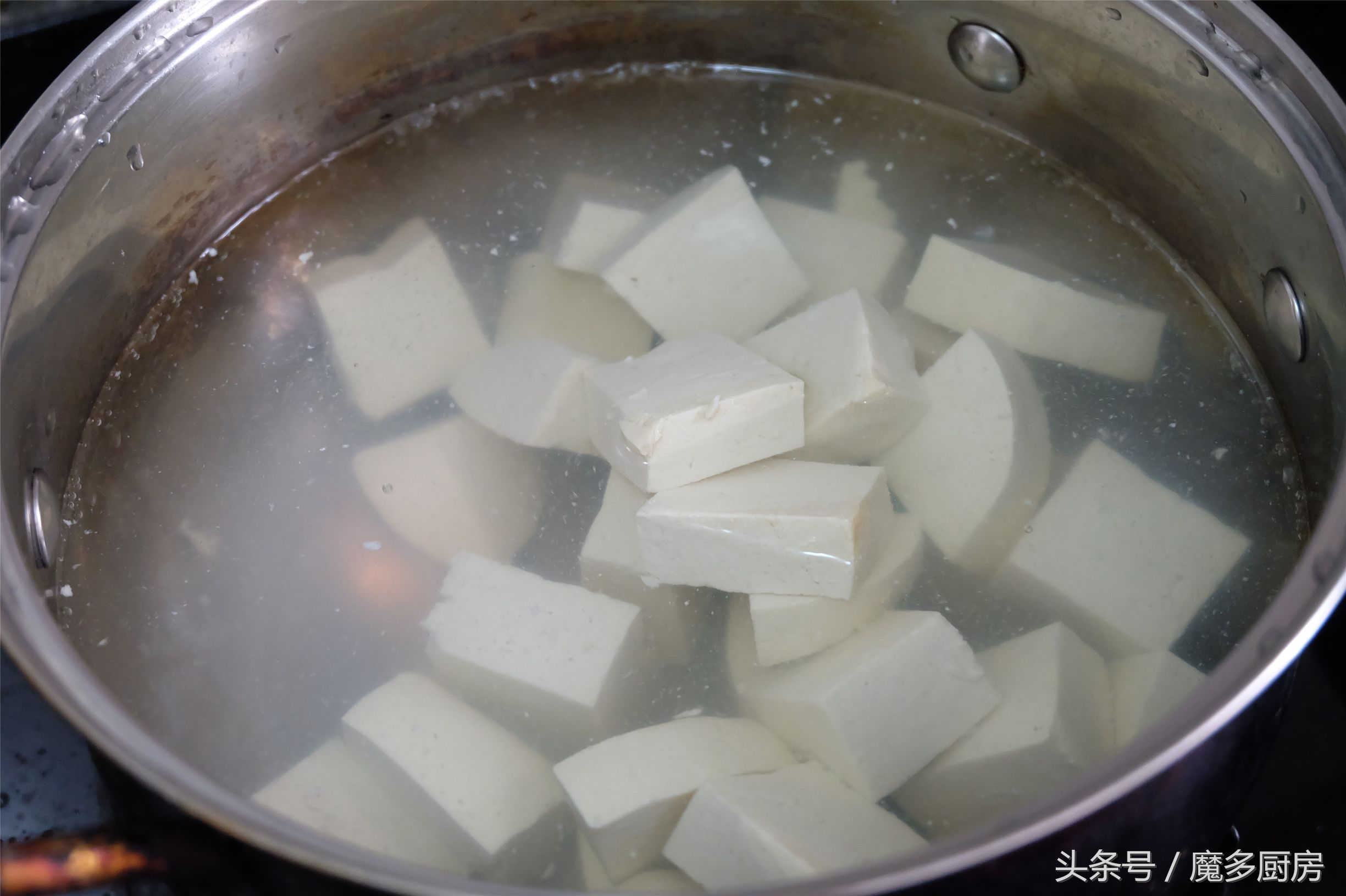 它是补钙佳品，物美价廉营养高，想要孩子补钙长个儿，更要多吃它