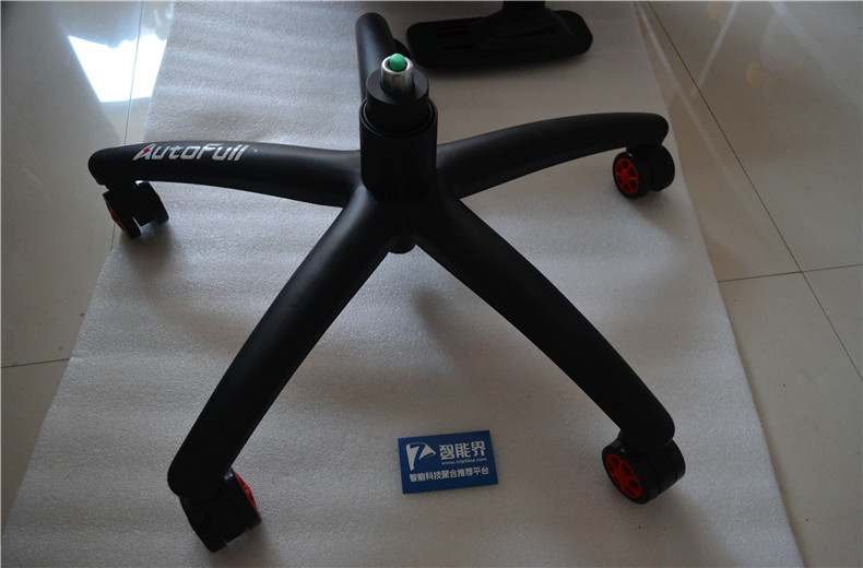 能够让人放松的椅子,让人腰挺直的椅子