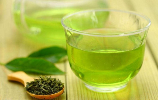 白癜风治疗须杜绝外用药，标本兼治是关键！