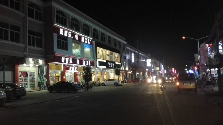 金石之夜，街市迷离-潮州男人谷