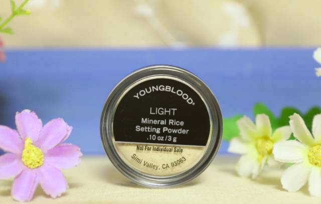 从护肤到化妆用到的东西,从护肤到彩妆的步骤