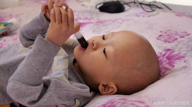 面对病痛折磨,面对病魔他会如何选择