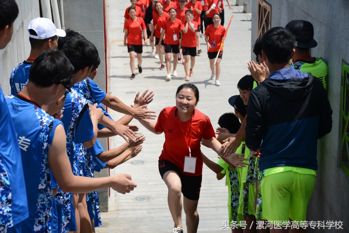 漯河龙舟比赛漯河高中组,漯河市龙舟赛冠军大学组