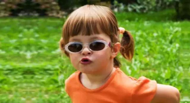 孩子容易骄傲该怎么教育他,孩子骄傲浮躁怎么引导