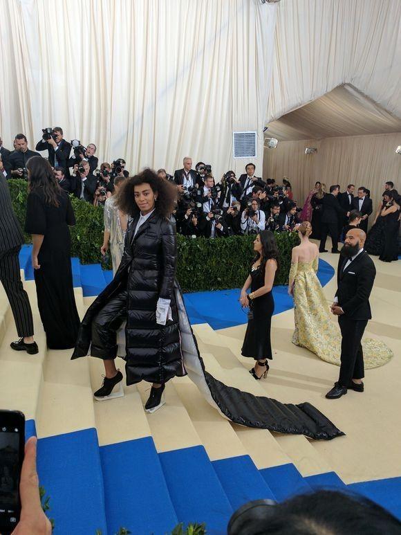 时尚界奥斯卡造型,今年的时尚界年度奥斯卡