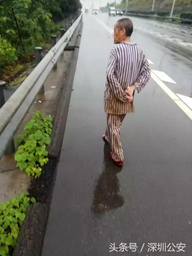突降暴雨交警蜀黍都在忙些啥,天降暴雨交警视频