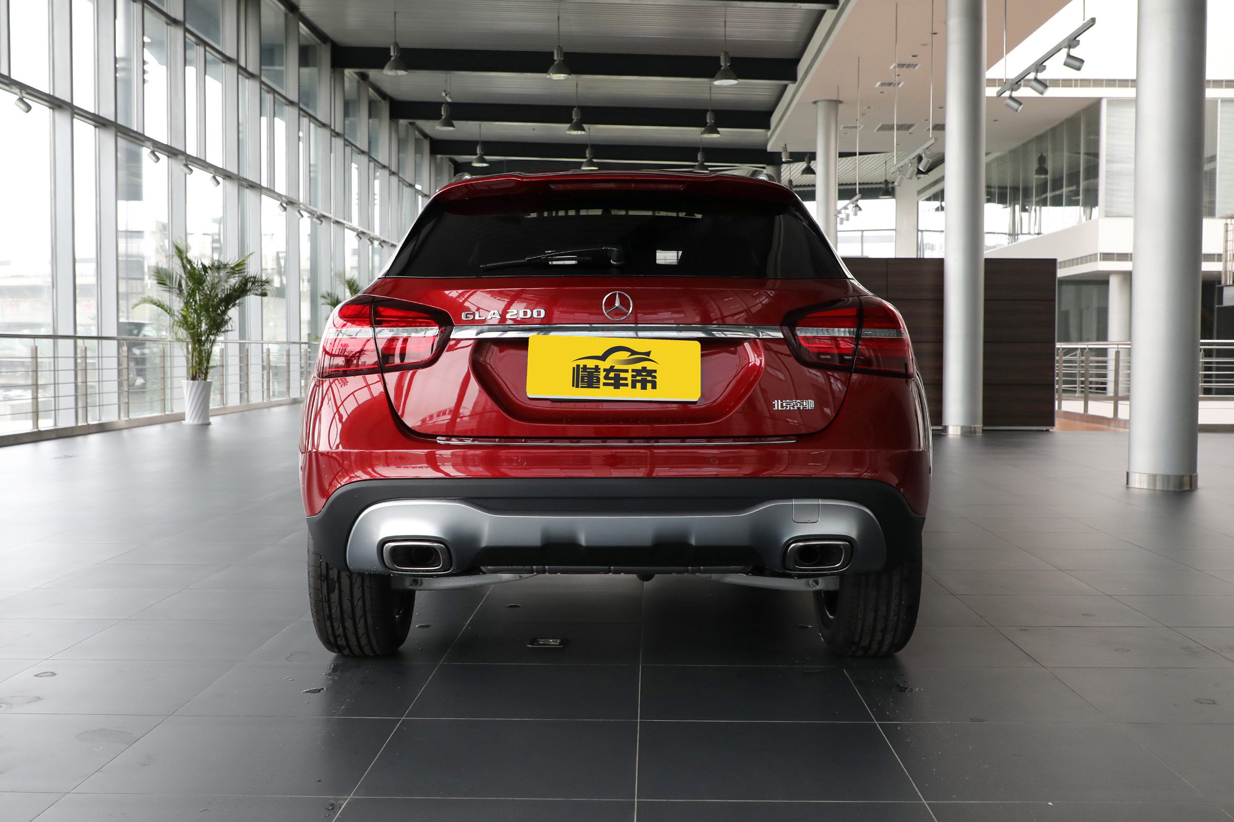 奥迪q3与宝马x1与奔驰gla哪个好,宝马x1和奔驰gla哪个更上档次