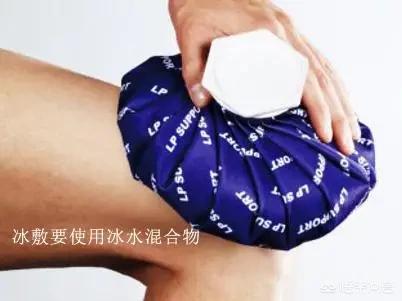膝盖积水用烤灯能烤好吗？粗盐呢？医生：明确诊断针对治疗是关键