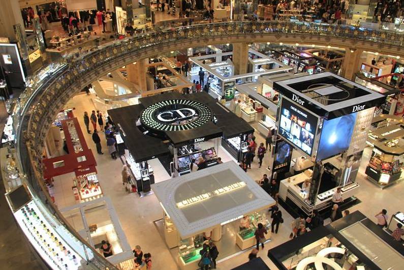 国外买奢侈品真的便宜吗,国外买奢侈品真的那么便宜吗