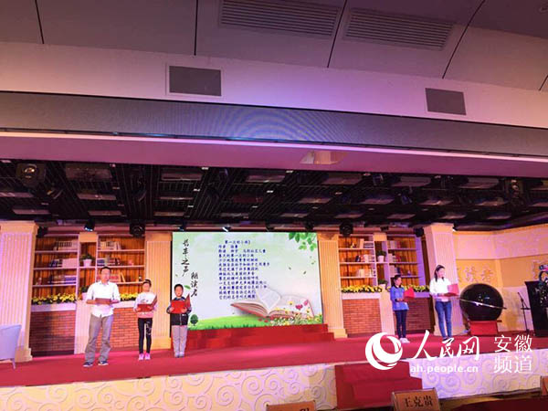 椹悜闃充笅涔¤骞曞悗鑺辩诞,閽熷畤椹儮